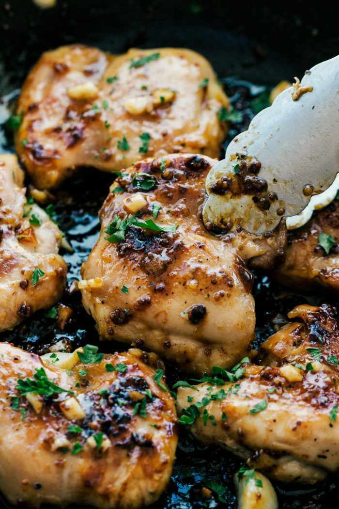 Garlic Honey Dijon Chicken Skillet | The Food Cafe