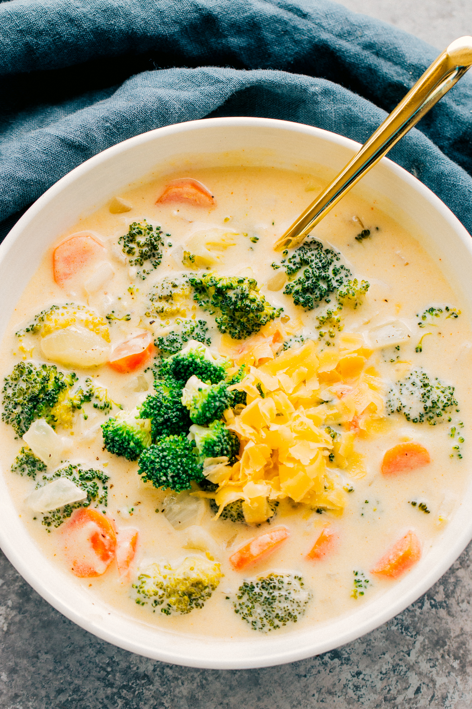 how to make broccoli and cheese soup