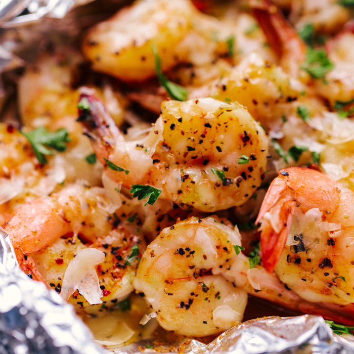 Parmesan Garlic Butter Shrimp Foil Packs | The Food Cafe | Just Say Yum