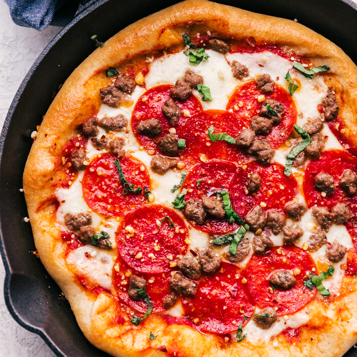 Sauage and Pepperoni Cast Iron Skillet Pizza | The Food Cafe